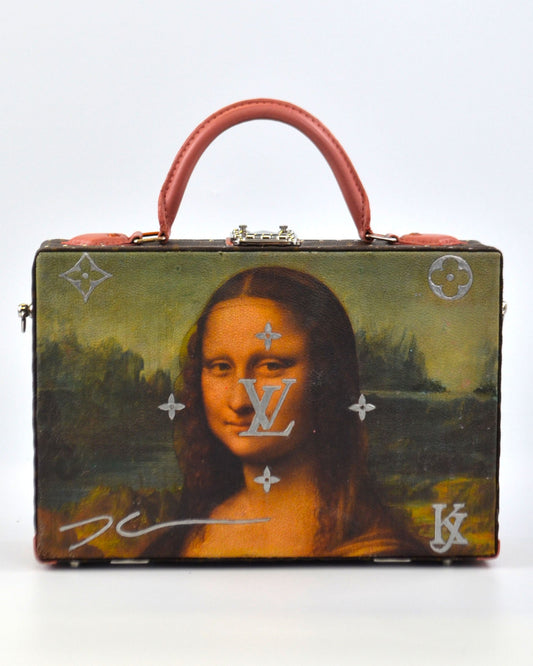 Mona